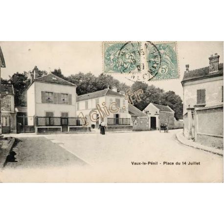 VAUX-LE-PENIL