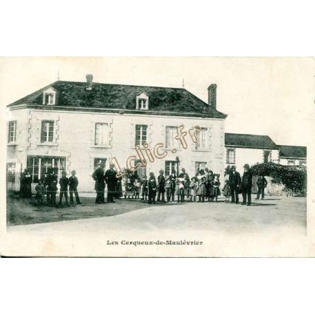 LES CERQUEUX-DE-MAULEVRIER